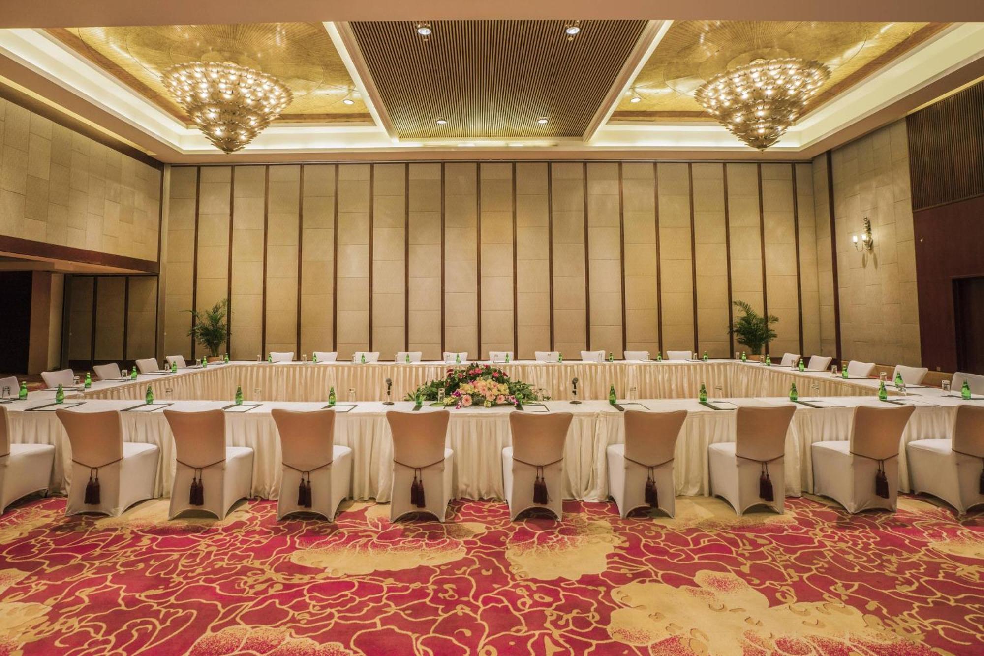 Sheraton Ningbo Hotel - Tianyi Square Zewnętrze zdjęcie