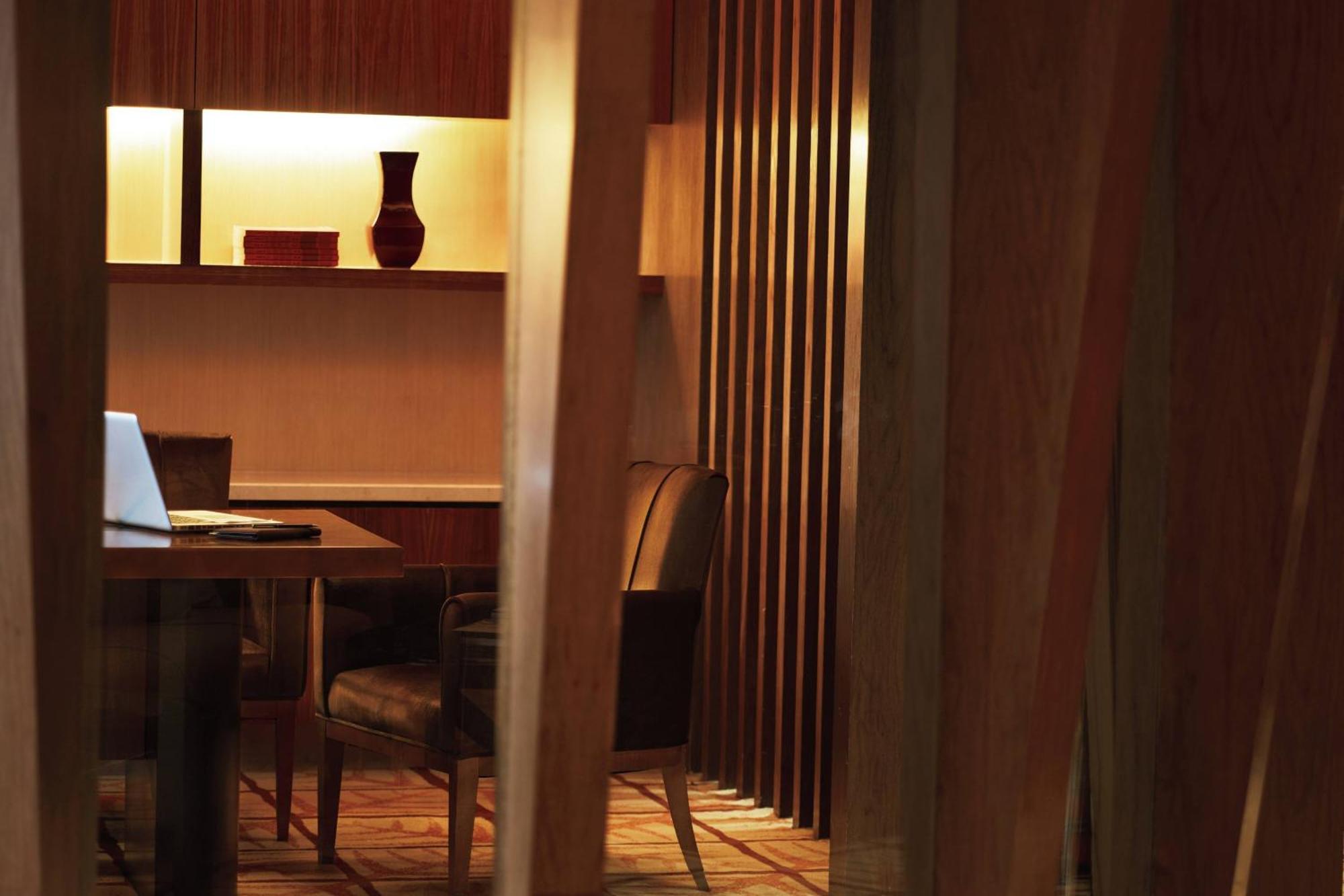 Sheraton Ningbo Hotel - Tianyi Square Zewnętrze zdjęcie