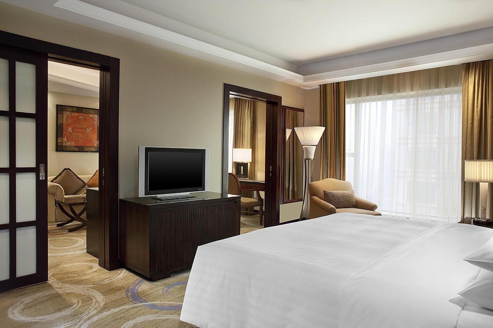 Sheraton Ningbo Hotel - Tianyi Square Zewnętrze zdjęcie